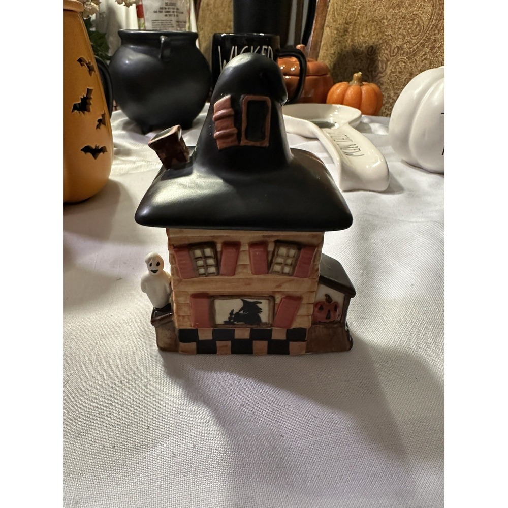 Yankee Candle 5" Halloween Haunted House Candle Holder READ!!